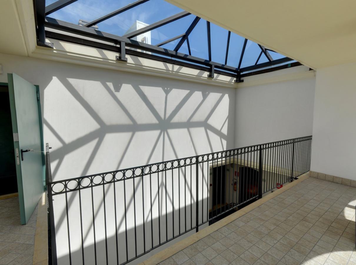 Residence Il Tulipano Риччоне Экстерьер фото